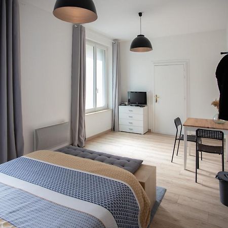 Chambre Au Coeur De Loudunアパートメント エクステリア 写真